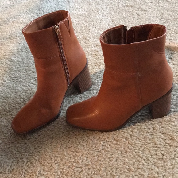 The Drop boots size 6.5 - Picture 8 of 9